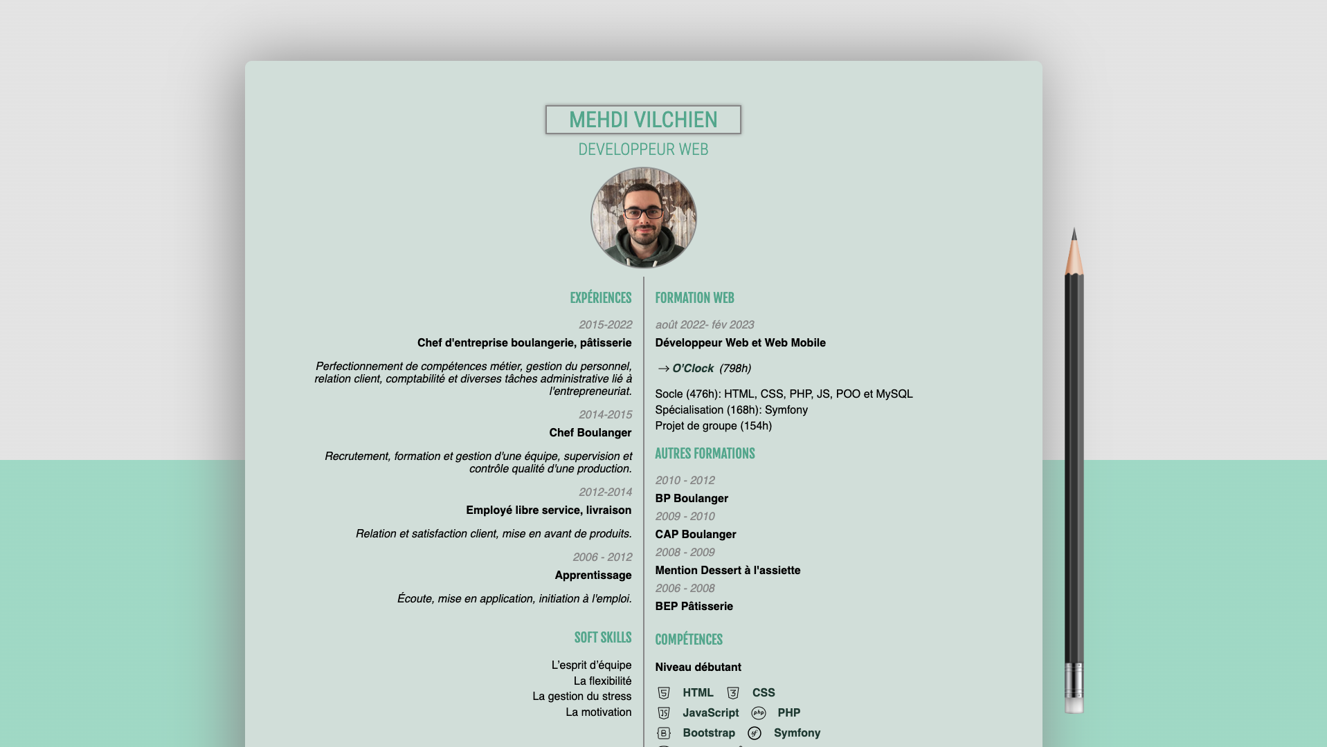 Curriculum vitae de Mehdi Vilchien, developpeur web